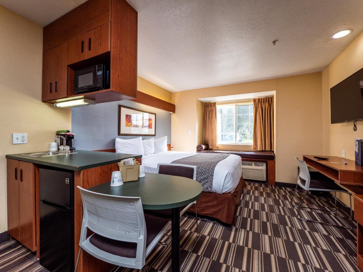 Microtel Inn And Suites Ocala Ngoại thất bức ảnh