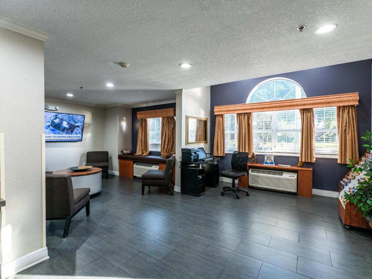 Microtel Inn And Suites Ocala Ngoại thất bức ảnh