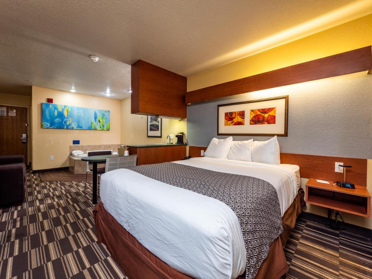 Microtel Inn And Suites Ocala Ngoại thất bức ảnh